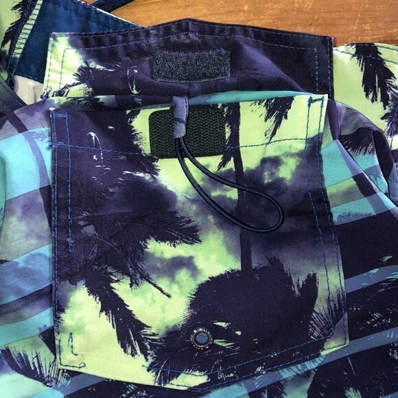 Mens Salt Life Vapor Stretch Palm Tree Size 34 - Picture 9 of 9